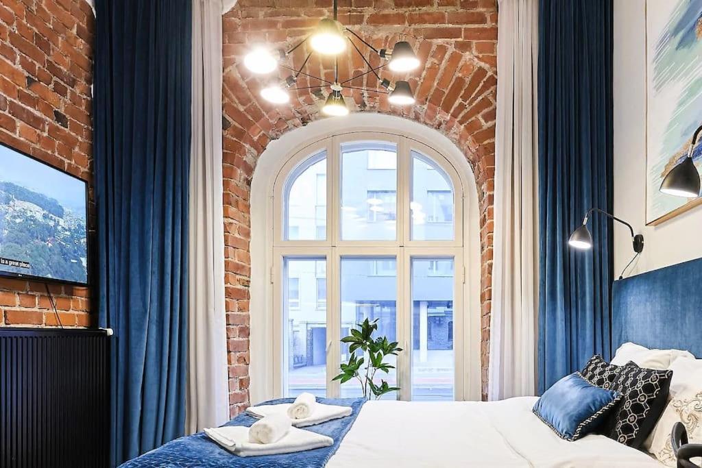 Urban-Glam City Centre Studio With A Gym And Terrace タリン エクステリア 写真
